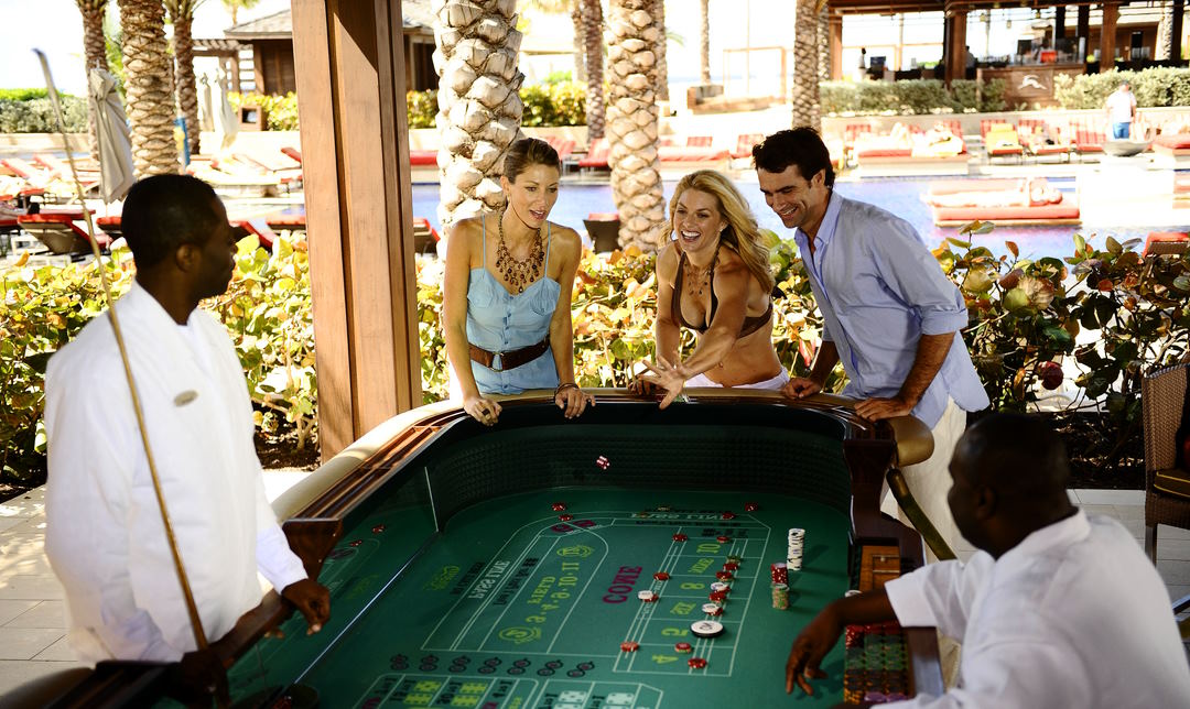 outdoor gambling hotspots
